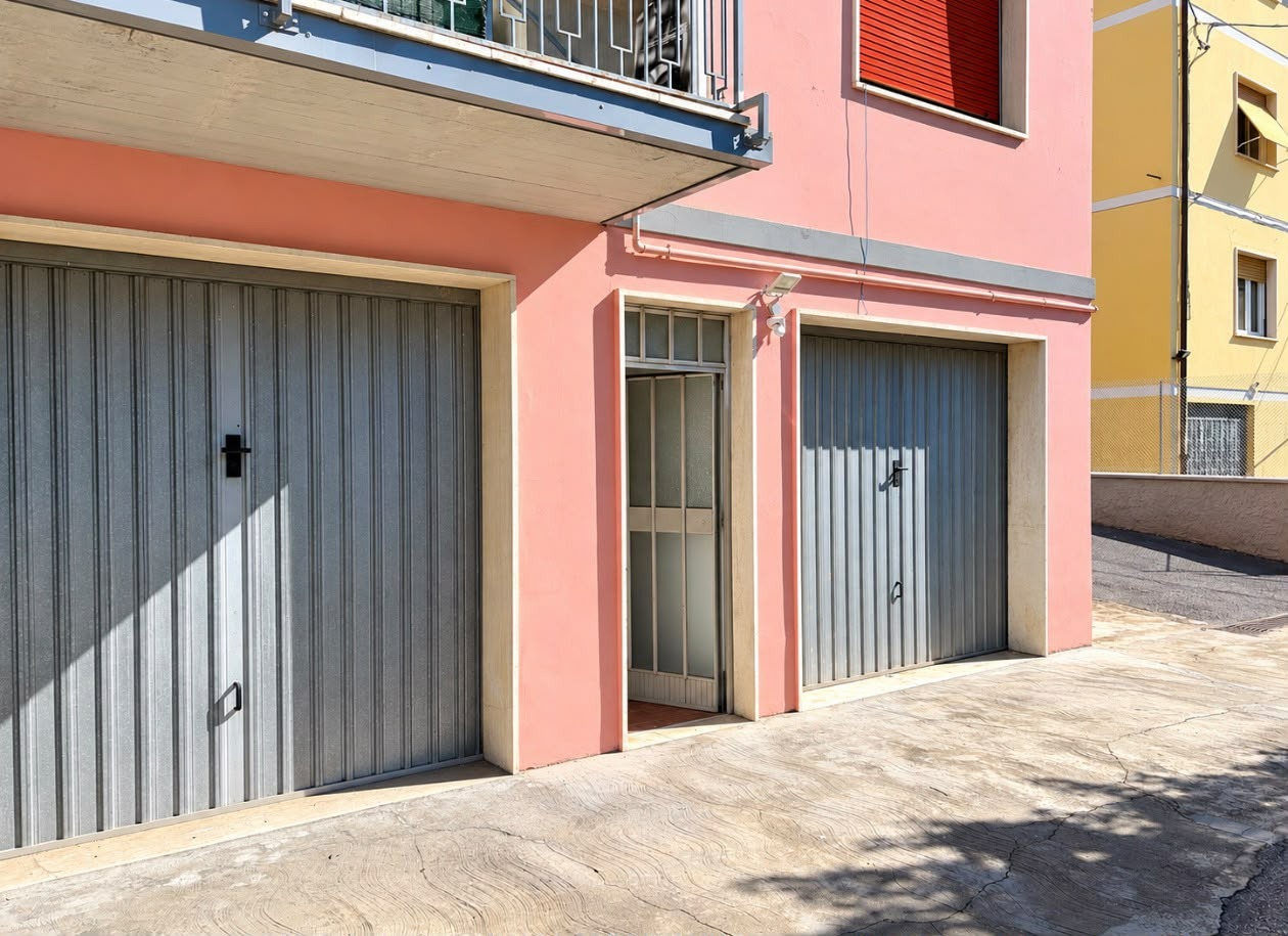 GARAGE COLUCCIO